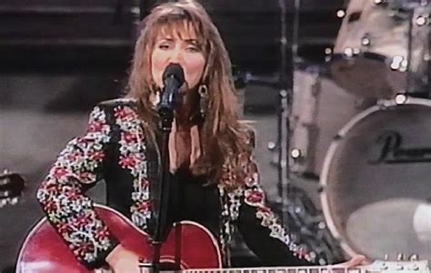 pam tillis mi vida loca lyrics